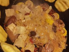 -袁小二大东北铁锅炖(吉祥村总部)