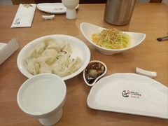 -东方饺子王(重庆路亚泰店)
