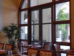 靠窗位-海风餐厅