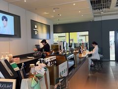 -星巴克臻选(青岛麦凯乐分店)