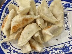 -长人馄饨铺(解放街店)