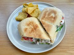 -HELLO 27 意面·沙拉·帕尼尼