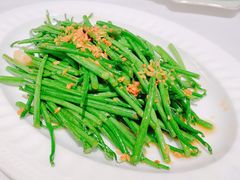 蒜蓉炒五指山野菜-闻见中国海南菜(K11店)