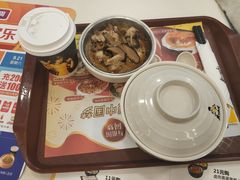 冬菇鸡腿肉饭-真功夫(金月湾店)