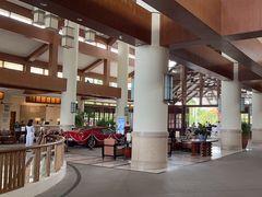 -亚龙湾喜来登·美景台大堂吧