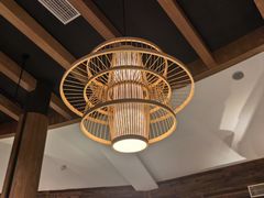 -茅草房·河畔园林火锅