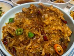 酸菜粉炒肉-香满园春饼·家常菜(东大桥店)