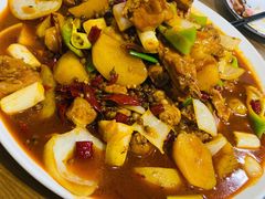 新疆大盘鸡-新疆大盘鸡·十八年老店