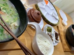 -云锦过桥米线(恒创蜀都公馆店)