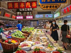 自助取餐区-阿财老铺·老蚌埠龙虾城(华夏总店)