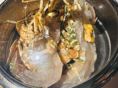 -雍容荟帝王蟹活龙虾展台自助(IFS黑金店)