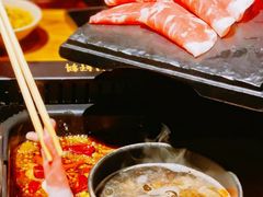 -老牌坊云南鱼豆花火锅(哈西万达店)