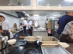 -老西白点心店