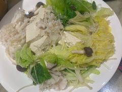 白灼罗马生菜-范家小馆·烤鸭新京菜(金融街店)