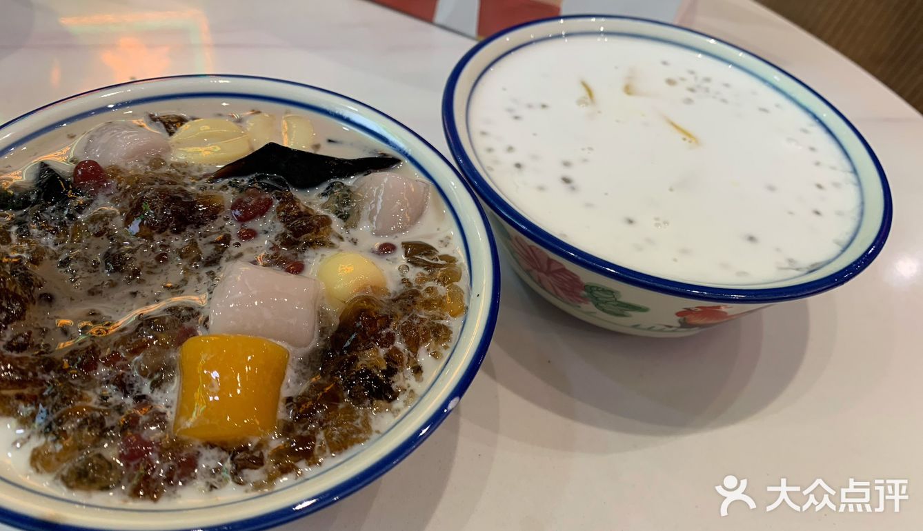 第一次打卡黄氏许 这家店即可以吃甜品也可以吃肠粉