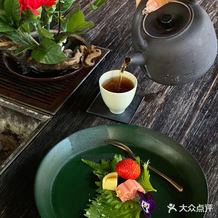 今天终于被我发现一家既在市中心又高级的私宴