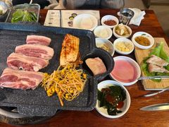 -Dombe豚(黑猪肉街店)