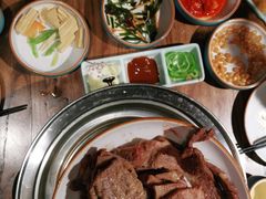 -明洞阿姨·韩式酱蟹烤肉·创意料理(三元桥店)