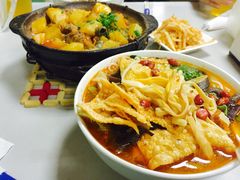 -丽丽三鲜螺蛳粉(田林路店)
