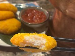 Golden虾饼-浩海火燒雲傣家菜(芮欧百货店)