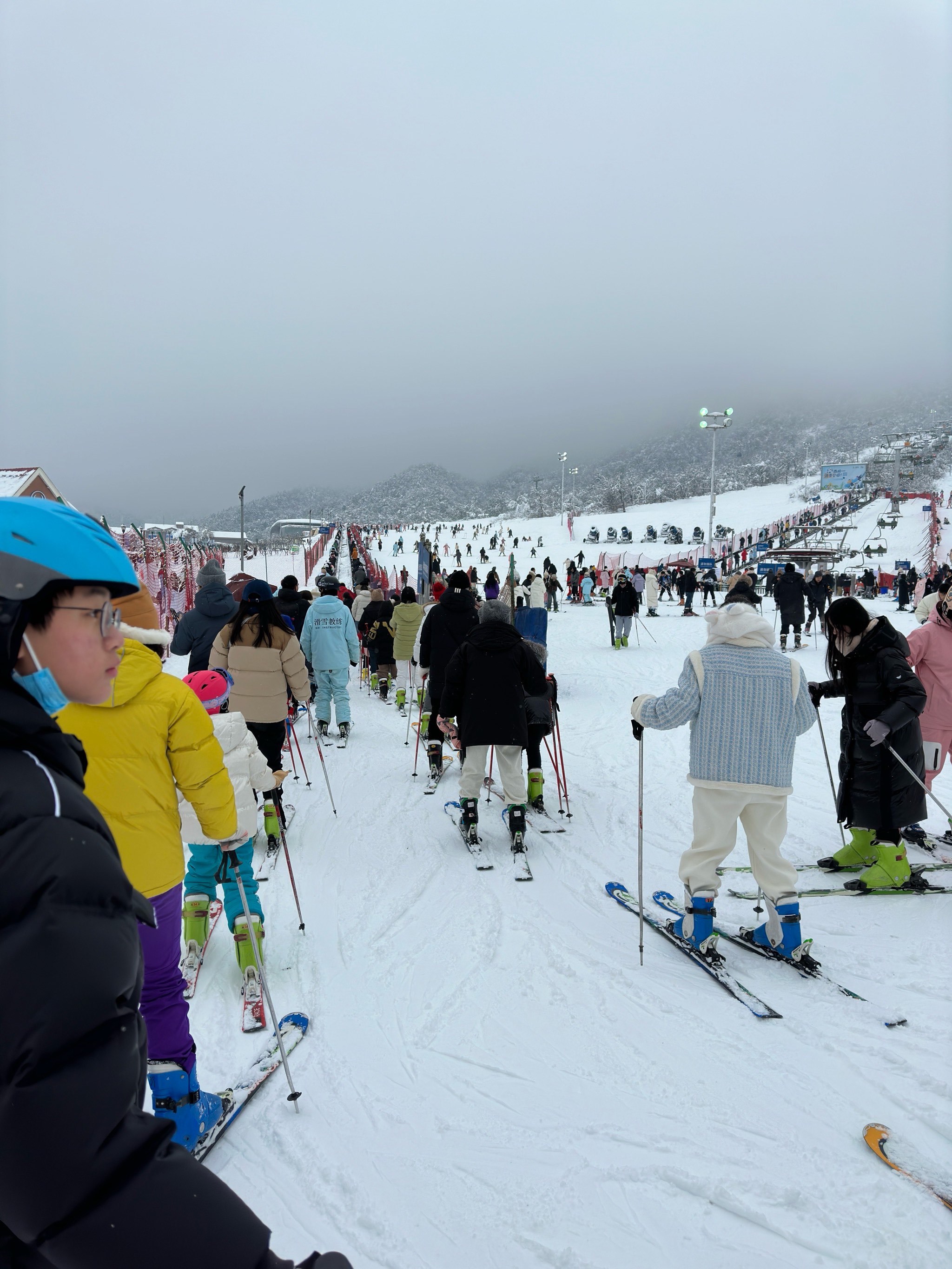 房山良乡附近滑雪场图片