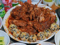 -喇喇排骨火锅·传统韩式脊骨汤(望京西园总店)