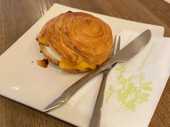 培根芝士蛋堡-星巴克臻选(广州二沙岛文立方店)