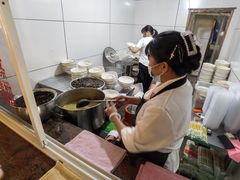 -文山荷鲜居(翠湖店)