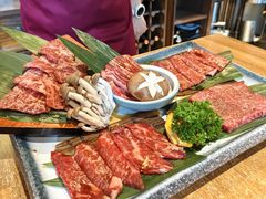 -炼火烤肉店