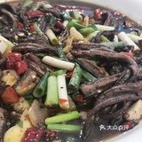 悠方商场对面的川菜馆
