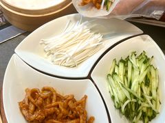 -百彦蒙古包·碳烤羊排·手抓羊肉(万江首店)