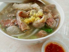 -华威达牛庄(黄埔大道西店)