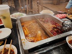 -百年川椒重庆老火锅(光谷店)