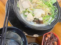秀才砂锅米线-丽虹云南过桥米线(兴工街店)