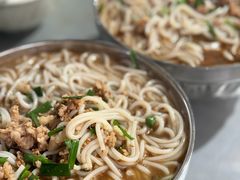 -正宗杨记普洱酸醋米线(总店)