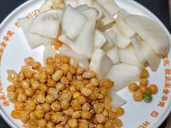 兰溪小萝卜-小乌猪·金华筒骨煲(永盛购物广场店)