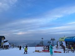 -中旅松花湖滑雪场