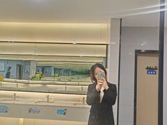 -八仙台服务区-停车场