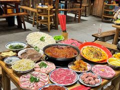 -袁山山重庆火锅(丈八北路店)