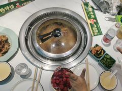 -满兴咱妈烀饼铁锅炖(兰州北街店)