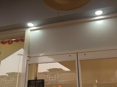 门面-CoCo都可(北京西站北广场店)