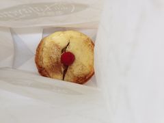 苹果批-老佛爷饼店