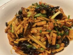 -亲回家吃饭餐厅(黄陂店)