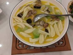 -天外天美食广场(哈尔滨路店)
