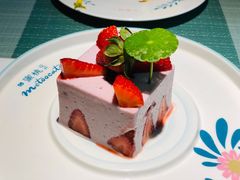 草莓外交官-蜜桃花开·中西融合菜E&W(南长街店)