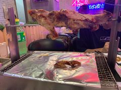 -沪上名羊天下•烤羊腿•东北烧烤•小龙虾(浦东直营总店)