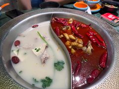 -麻田会 ·鲜活现烹·牛蛙火锅(珠江新城维家思广场店)