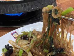 炒杂菜-喇喇排骨火锅·传统韩式脊骨汤(望京西园总店)