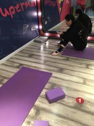 -STUDIO E POLE DANCE