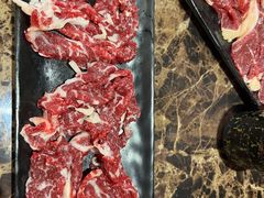 -牛里牛气· 榴莲海鲜鲜牛肉自助火锅·烤肉(横岗店)